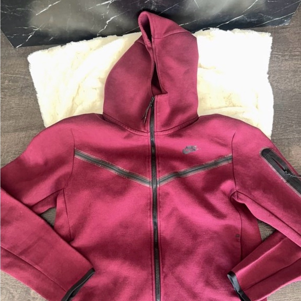 Nike Men's Maroon Bomber Jacket